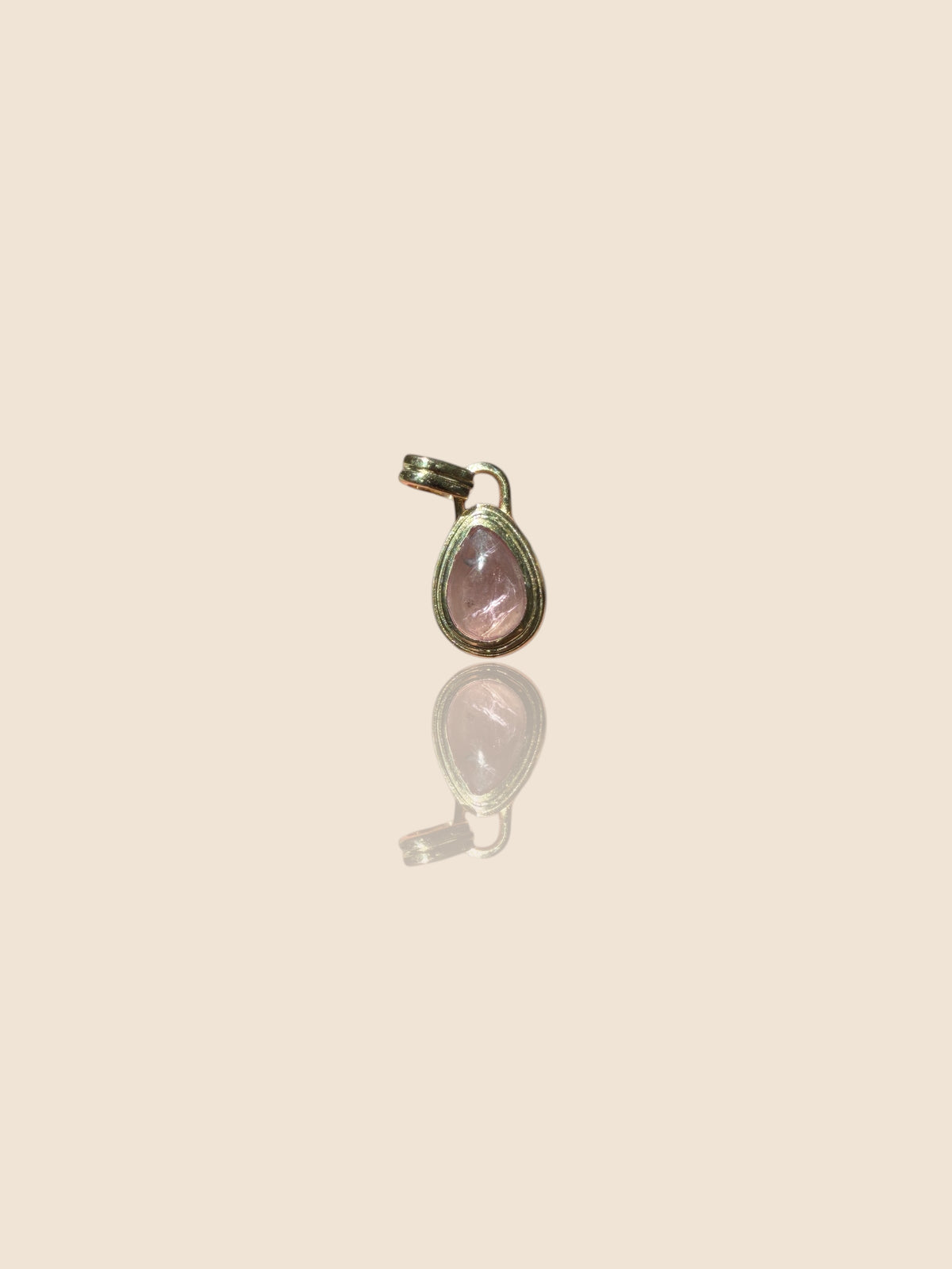 Light Purple-y Pink Spinel Sonder Charm 3