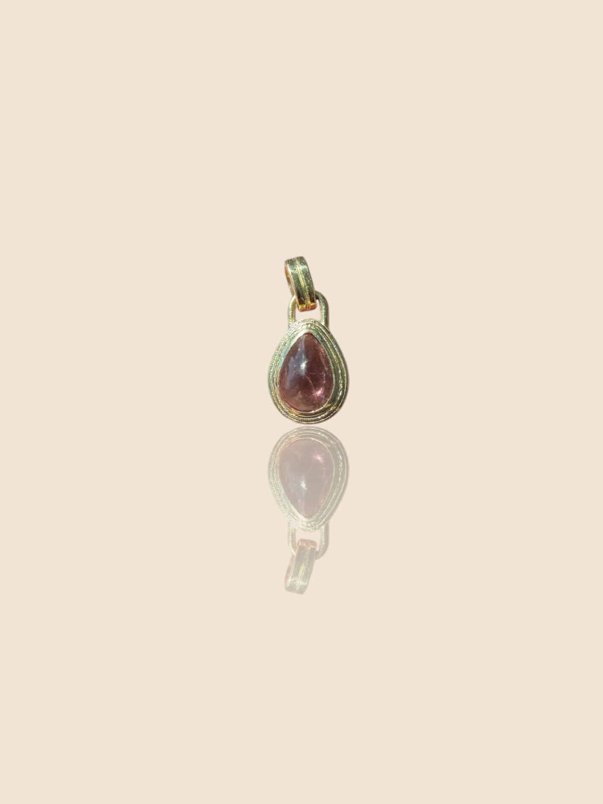 Berry Pink Spinel Sonder Charm 1
