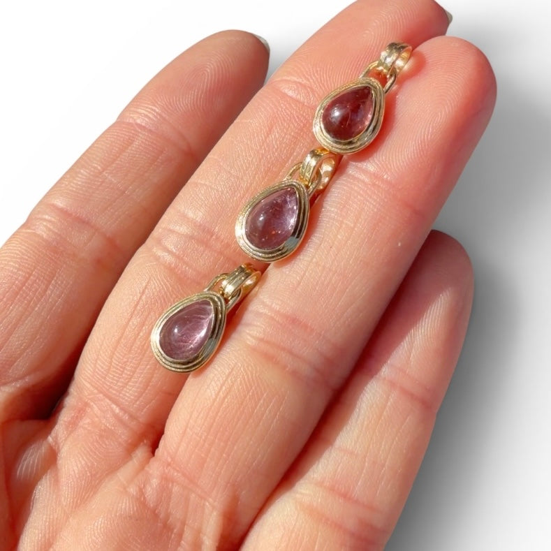 Light Purple-y Pink Spinel Sonder Charm 3